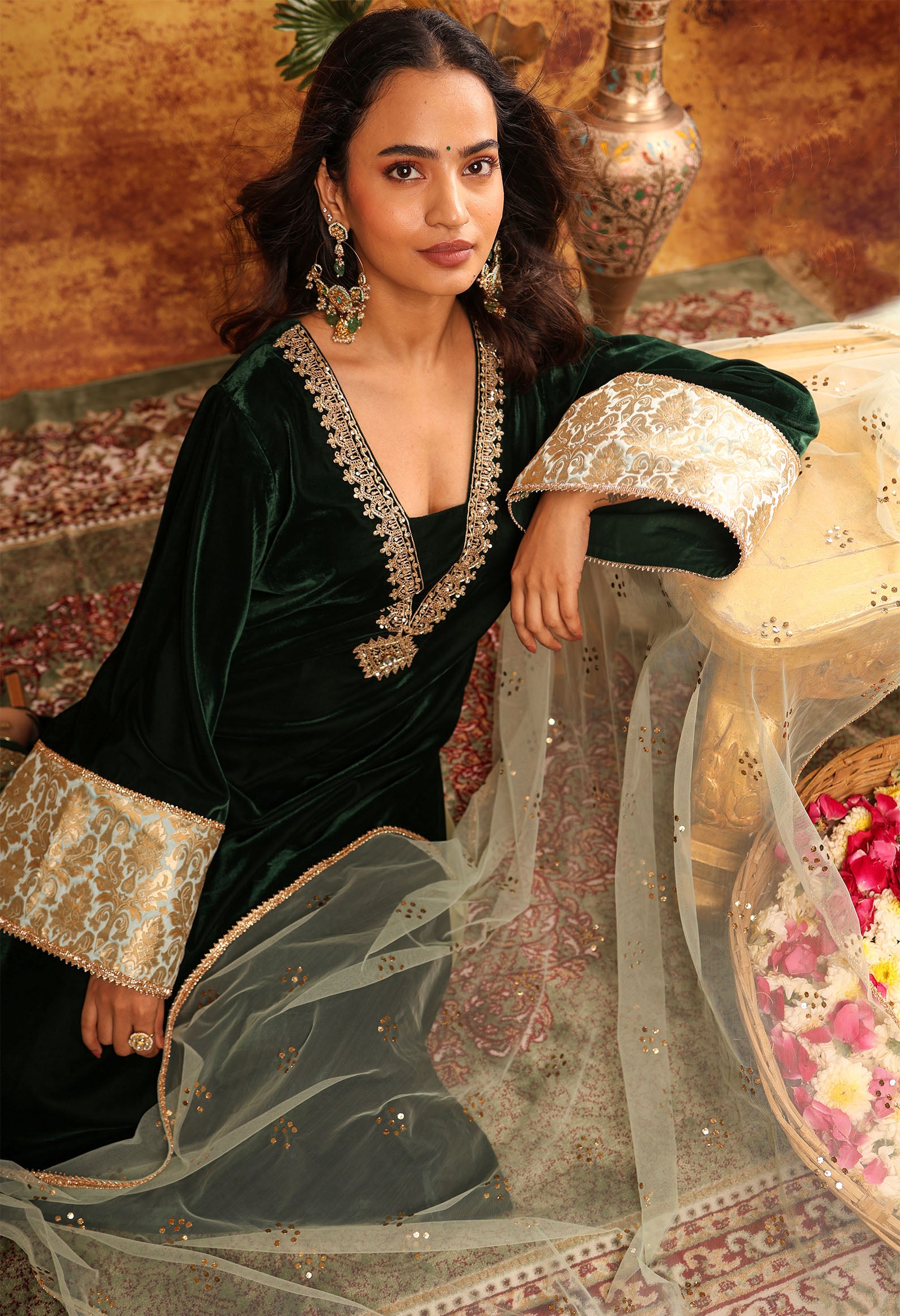 Jahanara Velvet Set