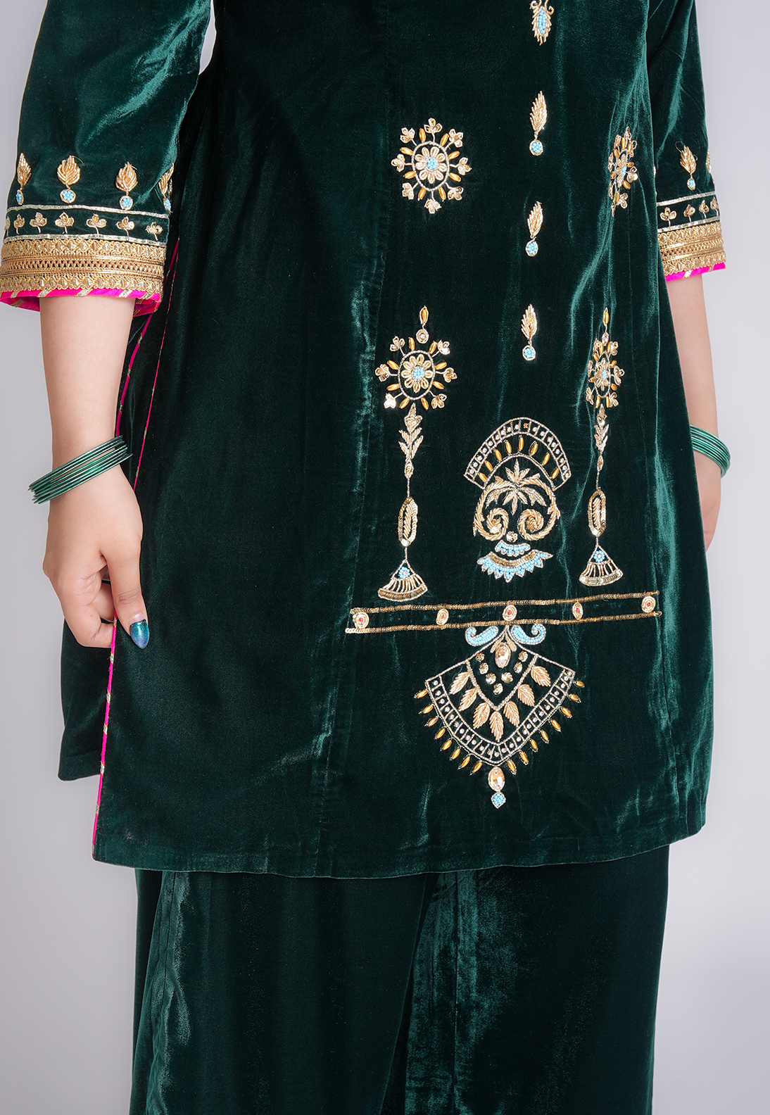 Mehru Emerald Velvet Set by Nobo | Luxury Velvet Wear – Label Nobo